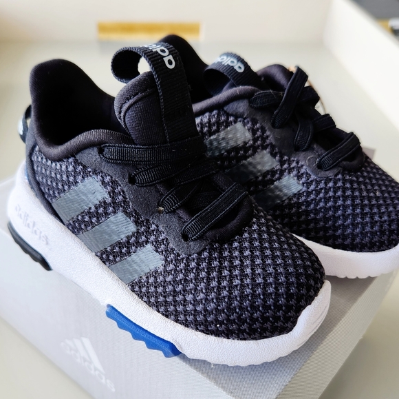 Adidas Kids Racer TR21 Shoes - Picture 2 of 8